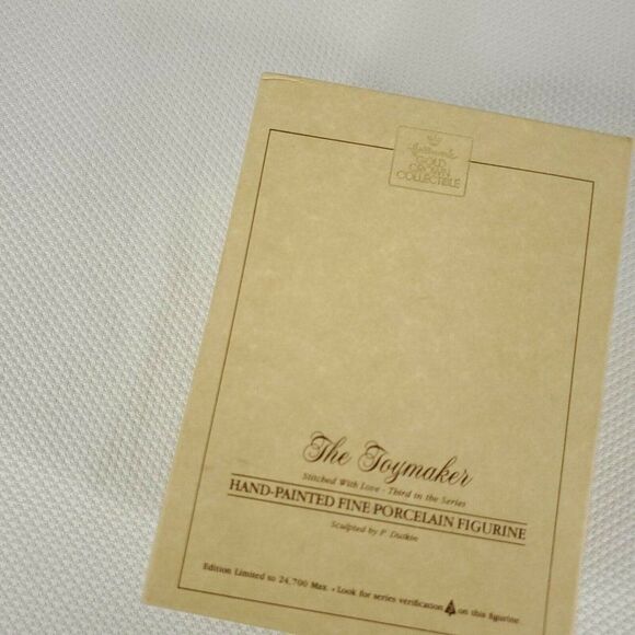 Hallmark Gold Crown Collectible Santa The Toymaker Fine Porcelain Figure 1988 - Picture 7 of 8